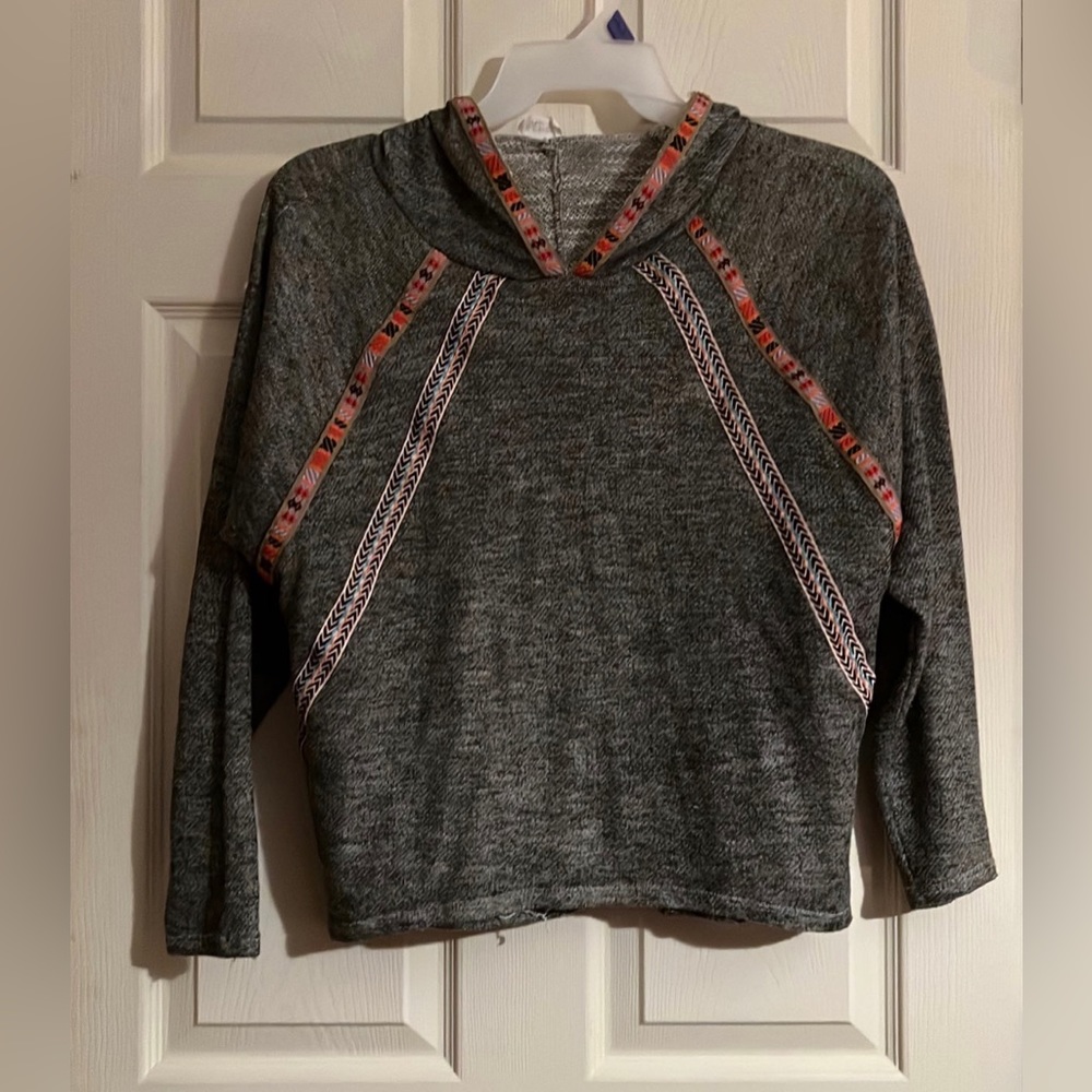Mad for Love Hoodie, cropped, size Medium 
Gray